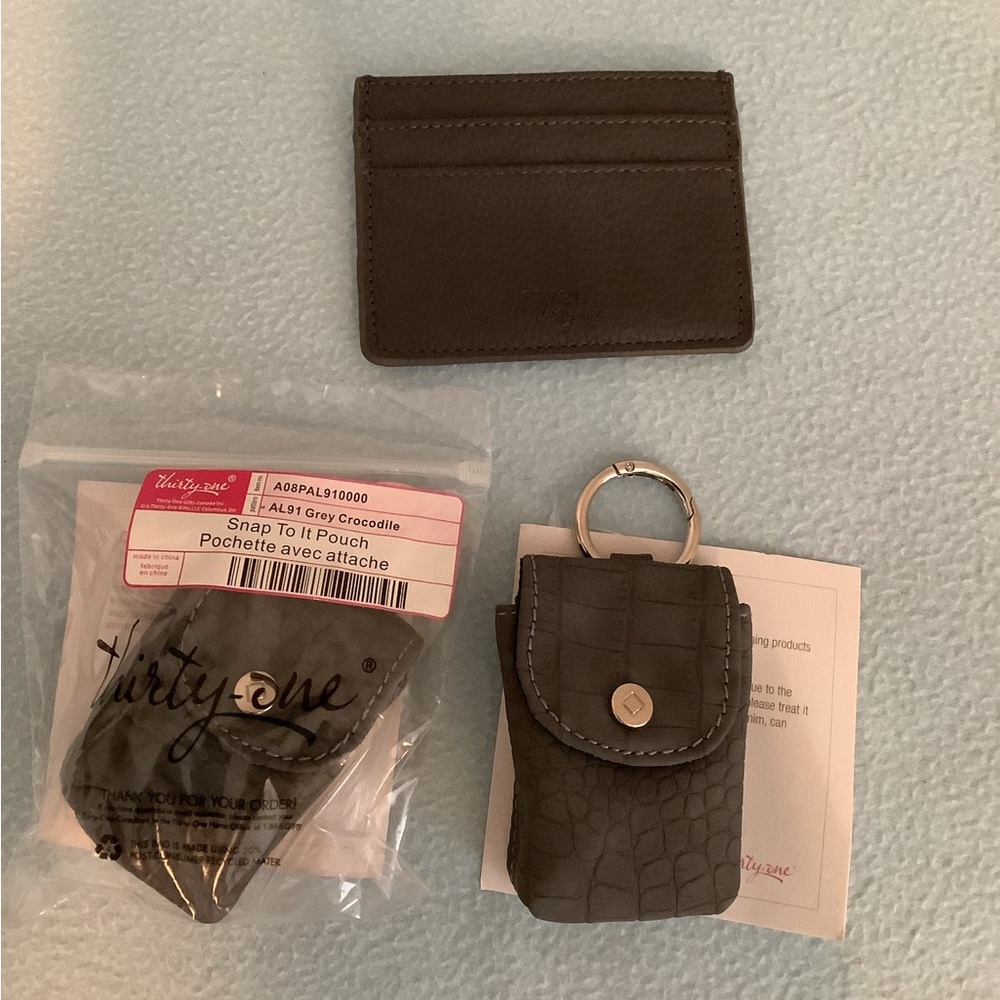 (2) Thirty One Snap To It Pouches & (1) Card Holder in Grey Crocodile & Pebble